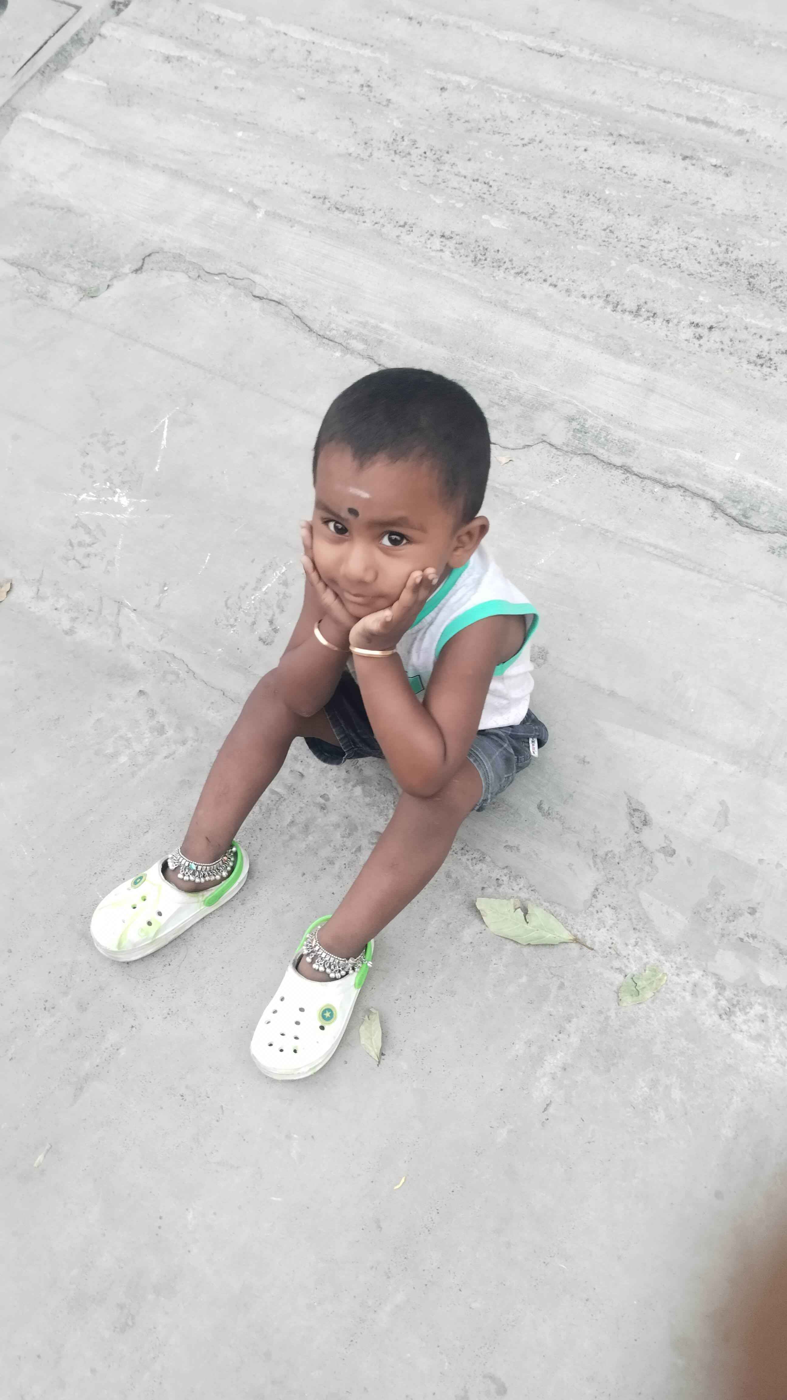 Sarvesh Krishna